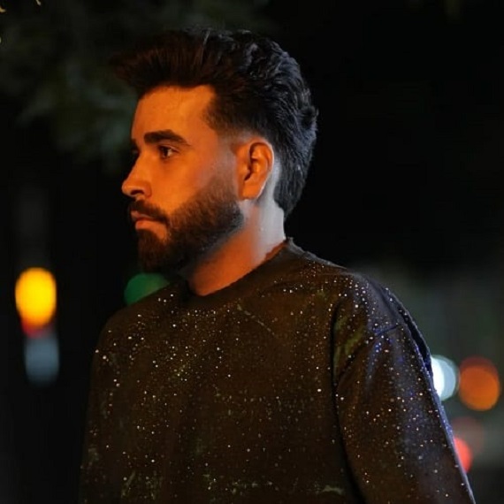 دانلود آهنگ داستان عشقمانه یه شهر میدانه مجید حاتمی از فارس ترانه